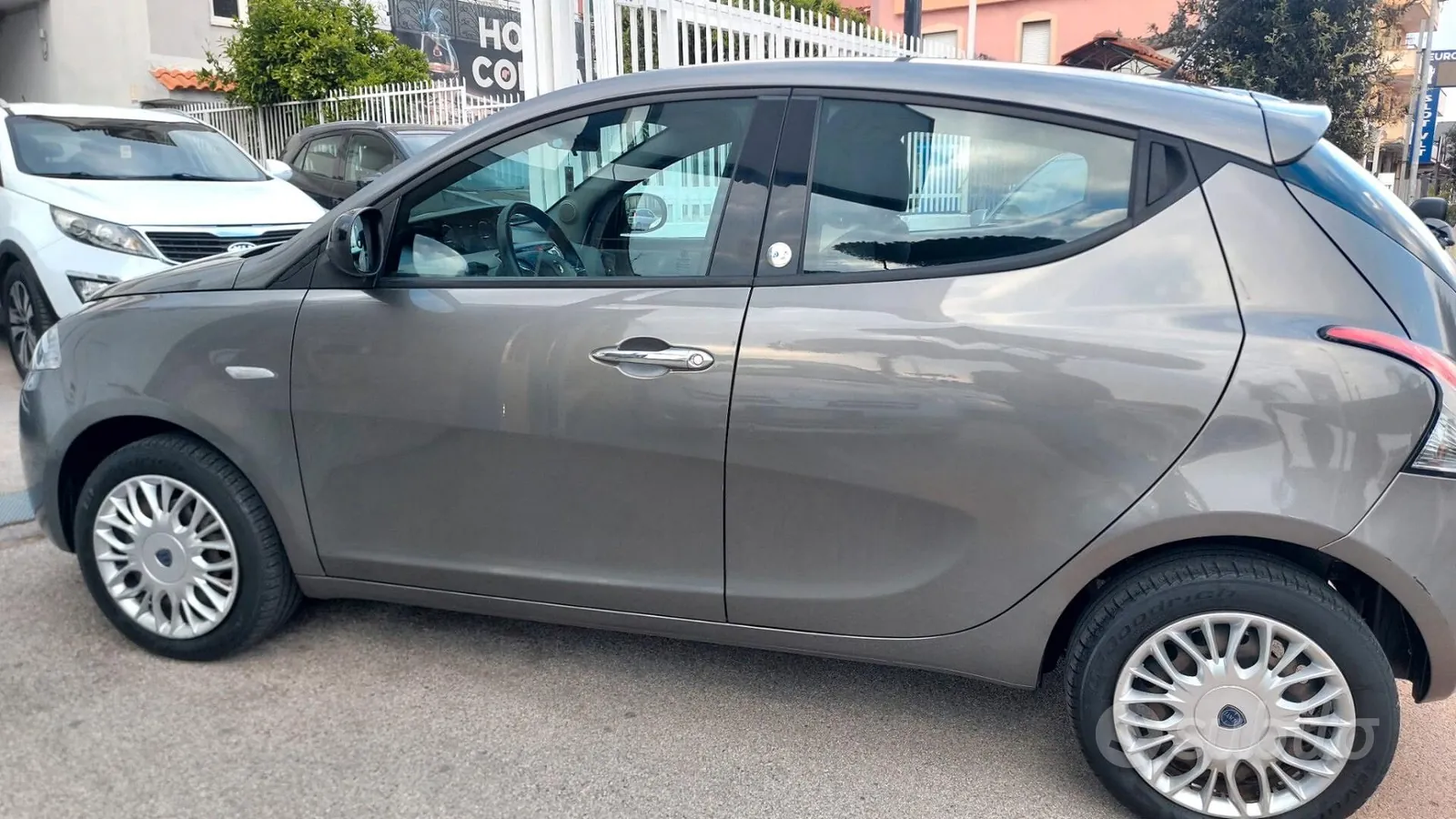 Lancia Ypsilon 2017 photo 5