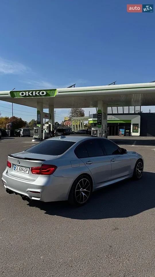 BMW 3 Series 2016 photo 4