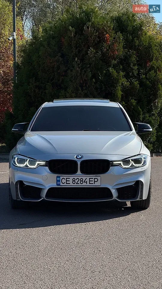 BMW 3 Series 2016 photo 2