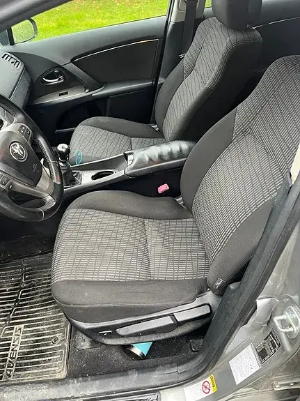 Toyota Avensis 2011 photo 5