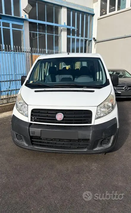 Fiat Scudo 2011 photo 2