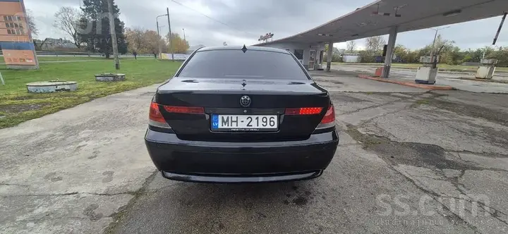BMW 730D 2004 photo 4