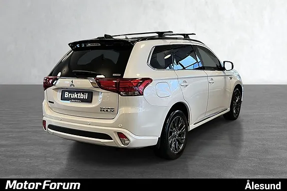 Mitsubishi Outlander 2018 photo 4