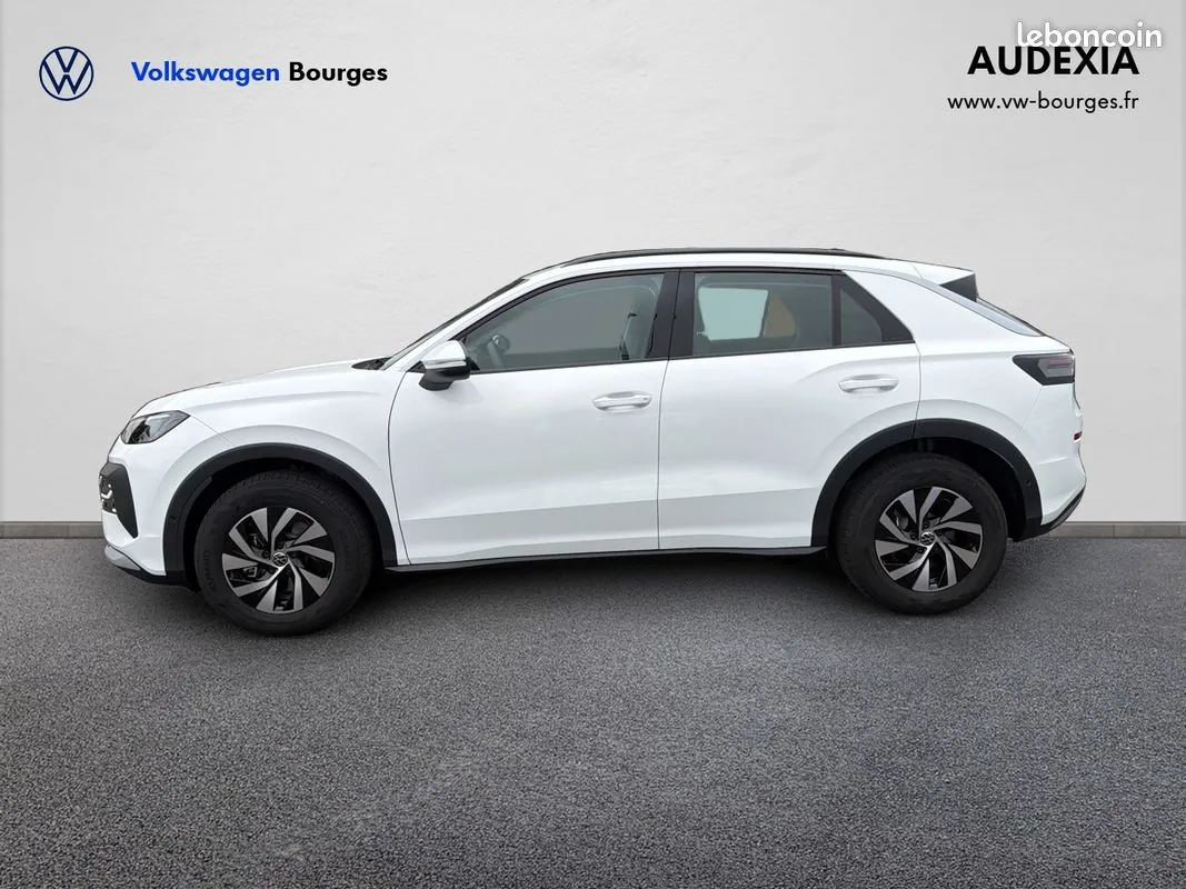 Volkswagen T-Roc 2026 photo 2