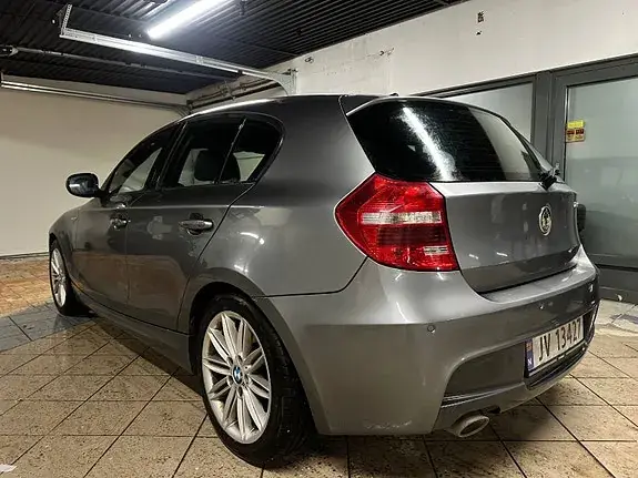 BMW 116D 2011 photo 3
