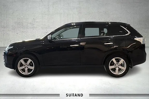 Mitsubishi Outlander 2013 photo 2