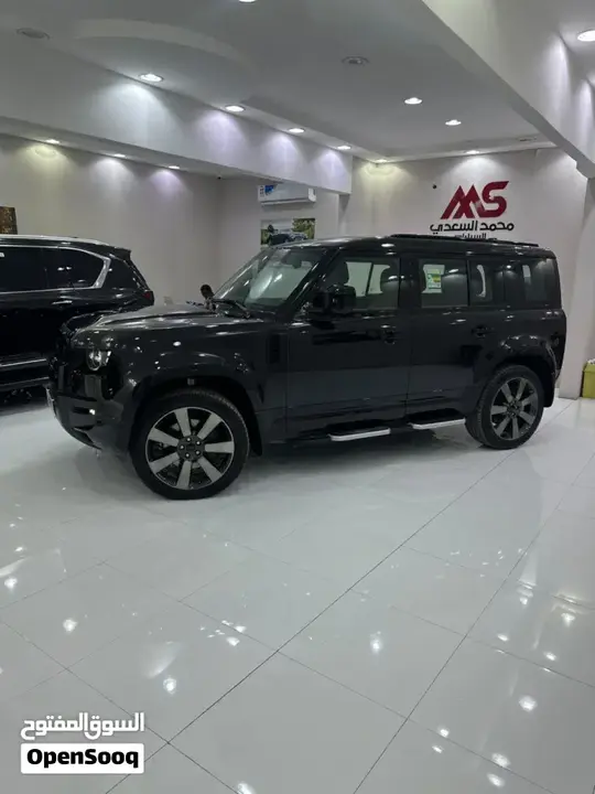 Land Rover Defender 2026 photo 3