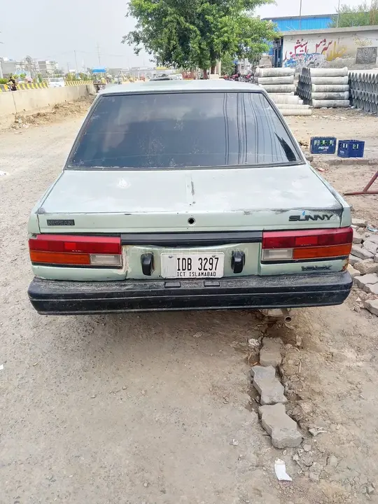 Nissan Sunny