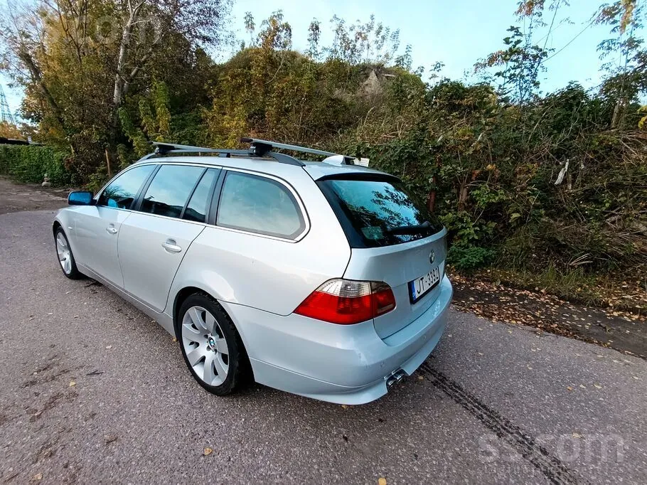 BMW 530 2006 photo 2