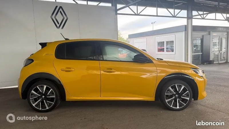 Peugeot 208 2019 photo 4