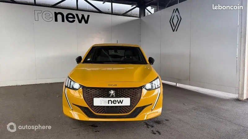 Peugeot 208 2019 photo 2