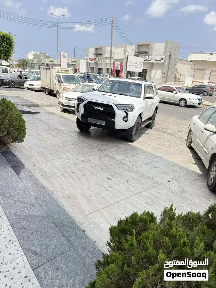 Toyota 4Runner 2019 photo 3