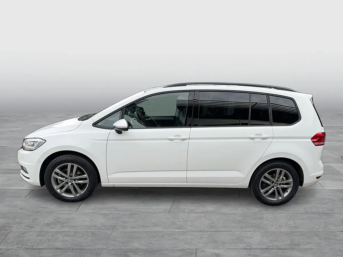 Volkswagen Touran 2025 photo 3