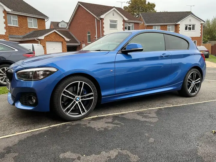 BMW 1 Series 2018 photo 2