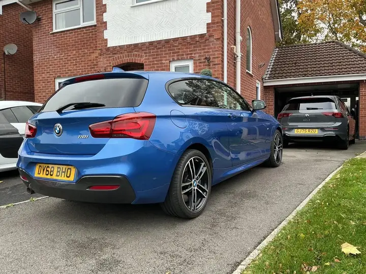 BMW 1 Series 2018 photo 3