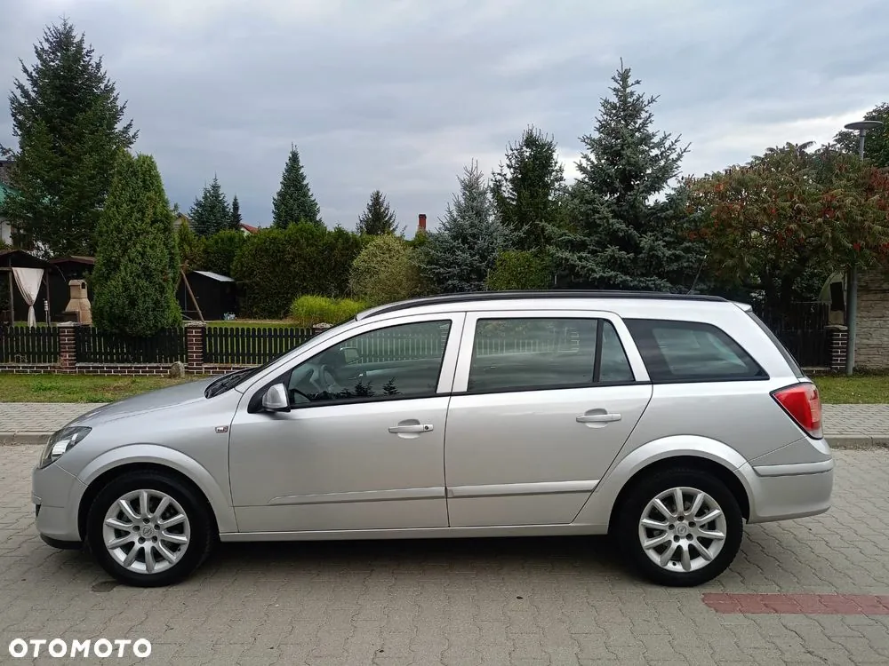 Opel Astra 2007 photo 4