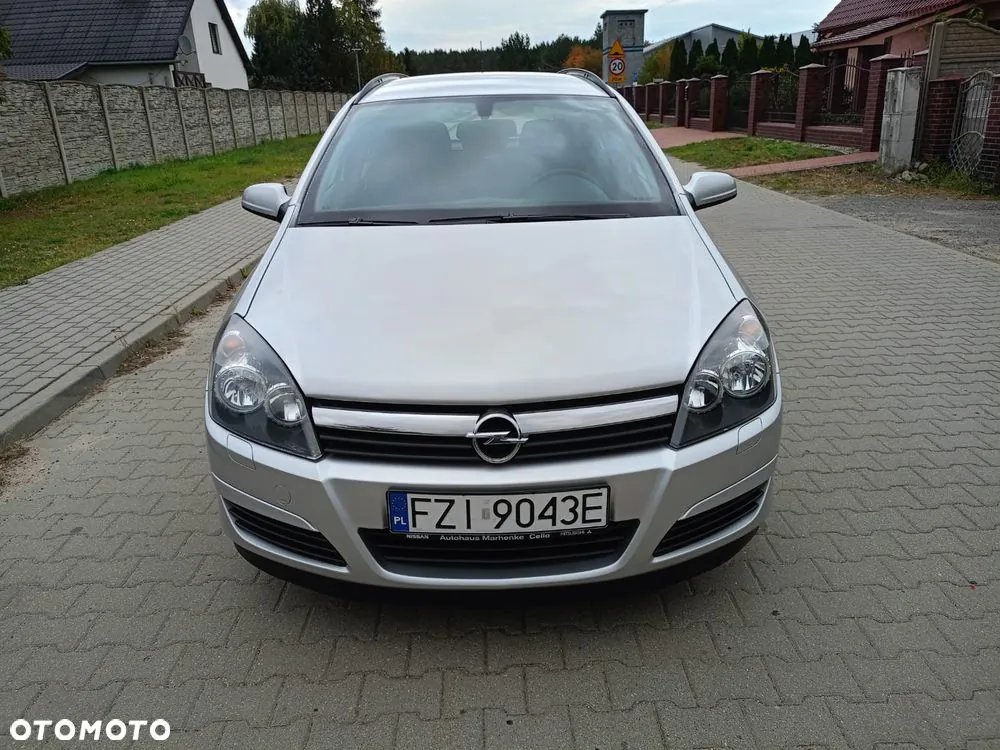 Opel Astra 2007 photo 2