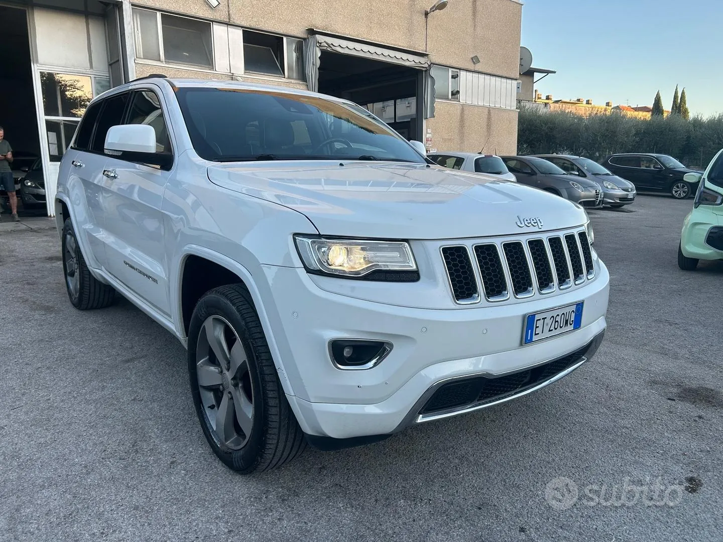 Jeep Grand Cherokee 2014 photo 3