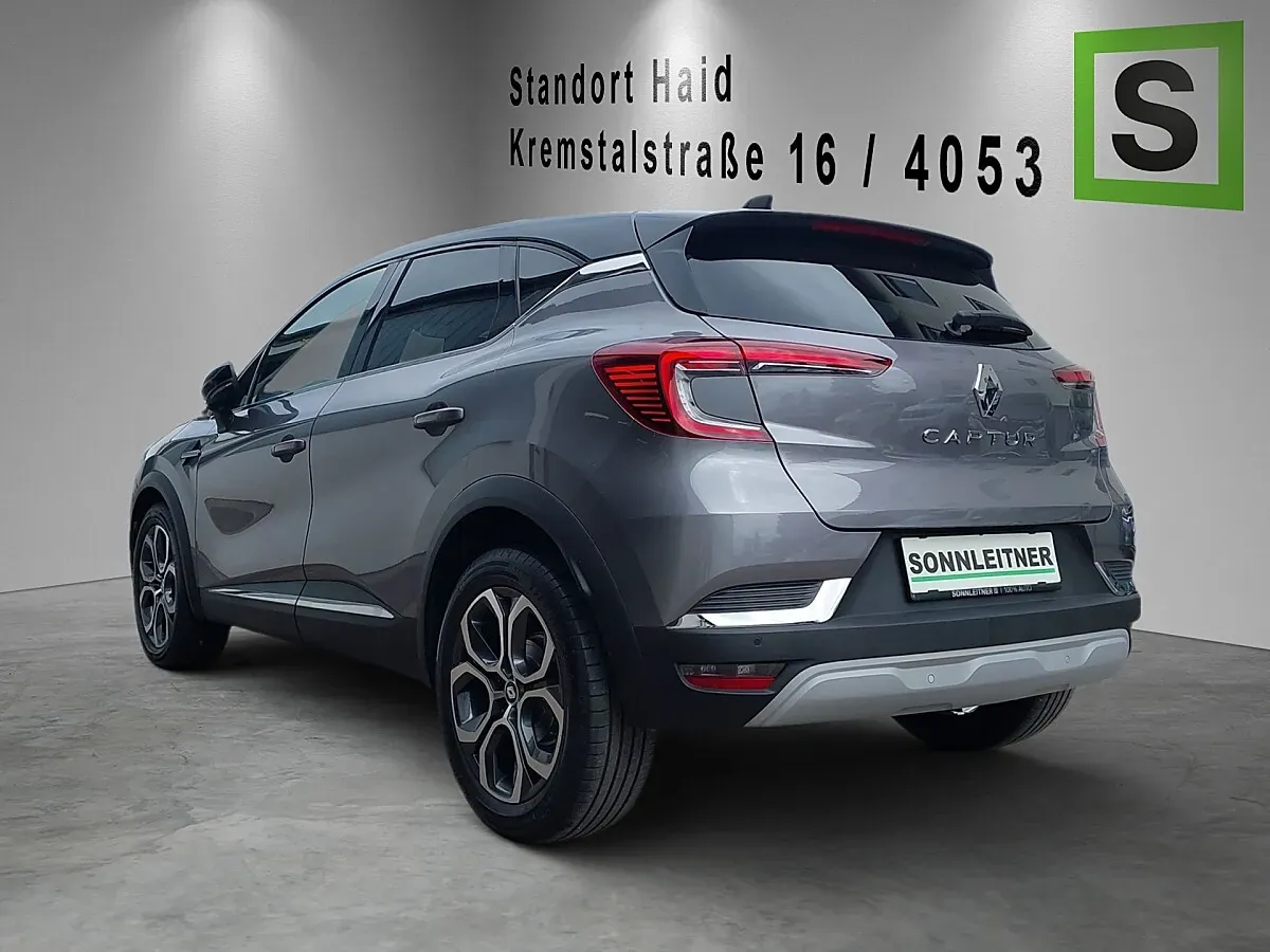 Renault Captur 2022 photo 2