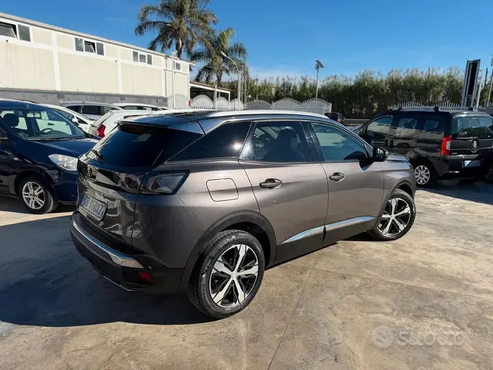 Peugeot 3008 2020 photo 4