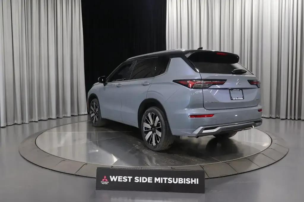 Mitsubishi Outlander 2026 photo 4