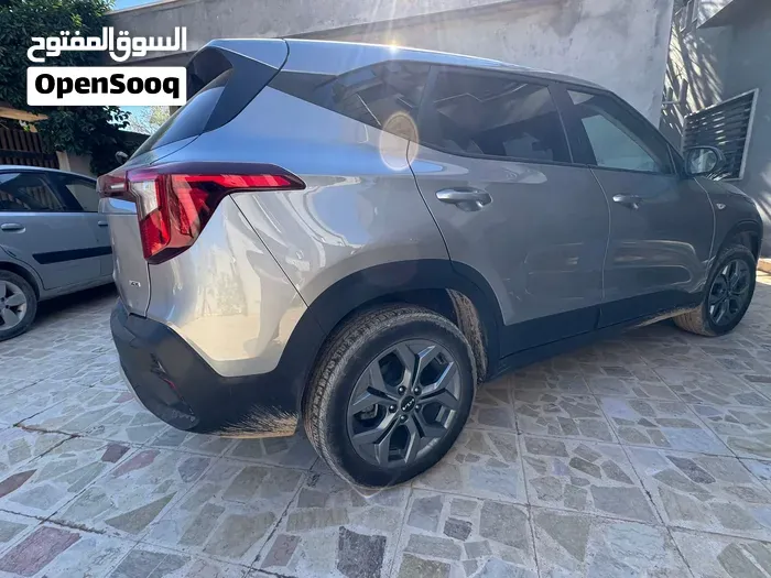 Kia Seltos 2025 photo 3