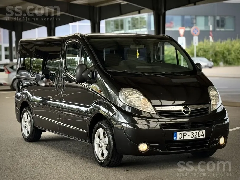 Opel Vivaro 2009 photo 3