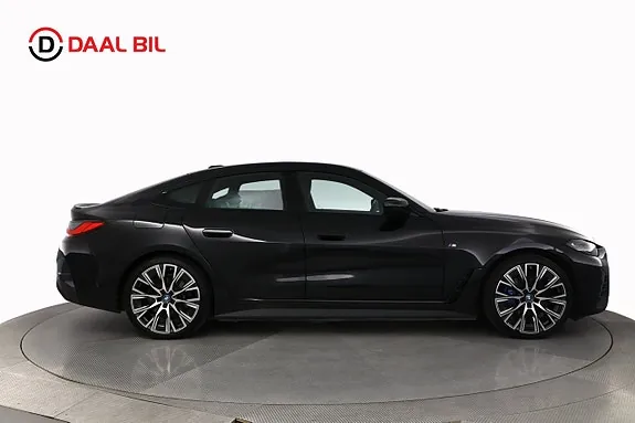 BMW I4 2024 photo 5