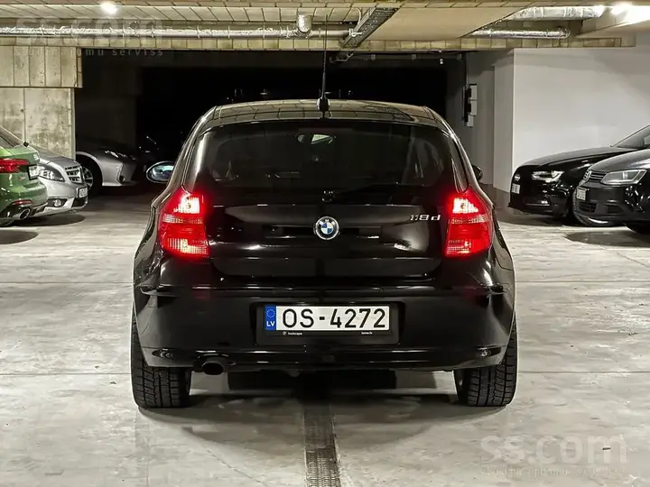 BMW 118D 2008 photo 3