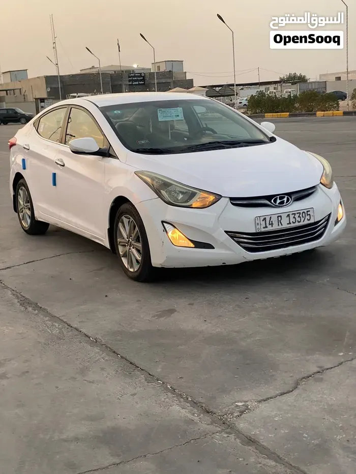 Hyundai Elantra 2015 photo 3