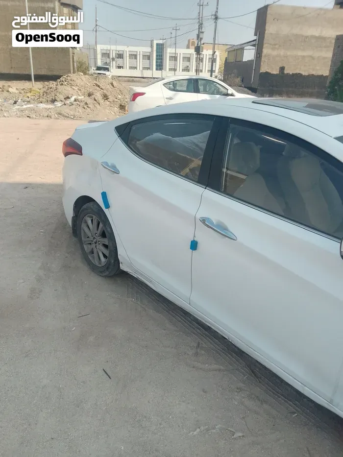 Hyundai Elantra 2015 photo 5