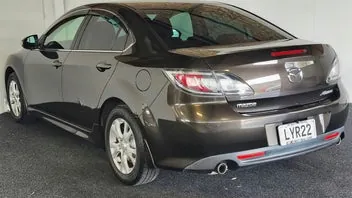 Mazda Atenza 2010 photo 5
