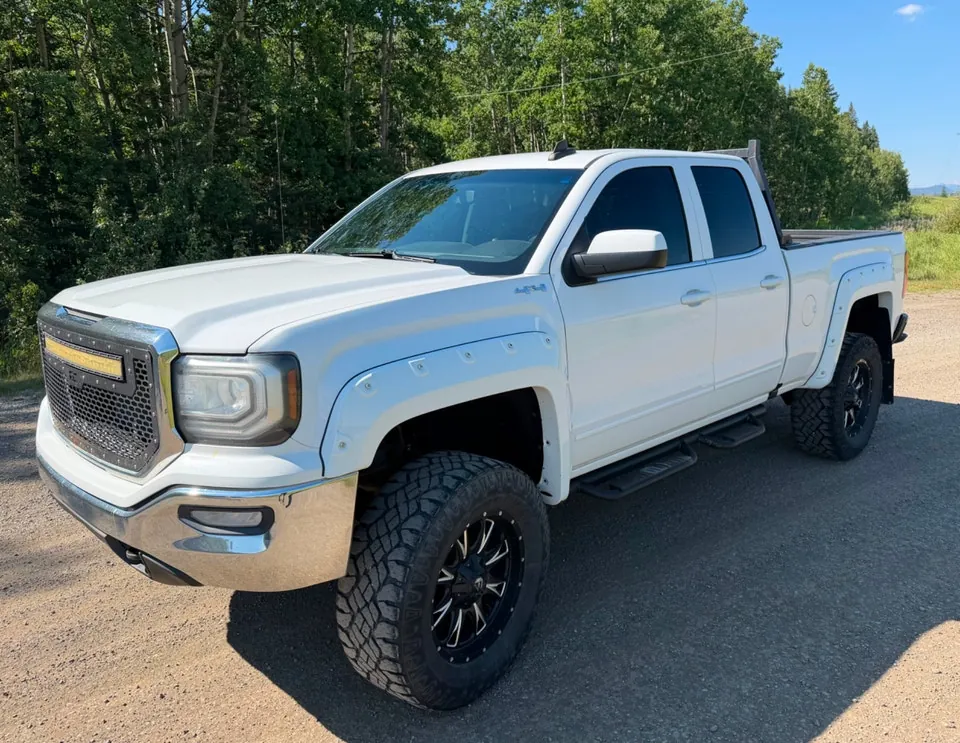 GMC Sierra 1500 2016 photo 2