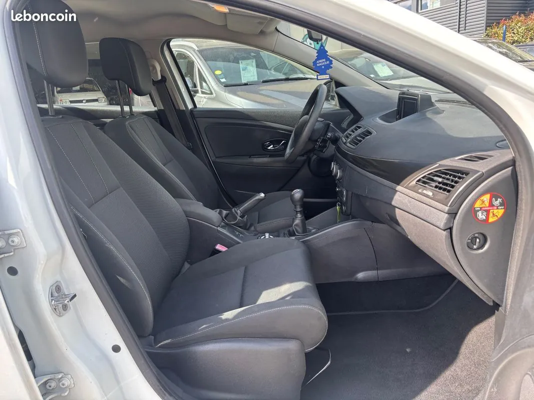 Renault Megane 2014 photo 5