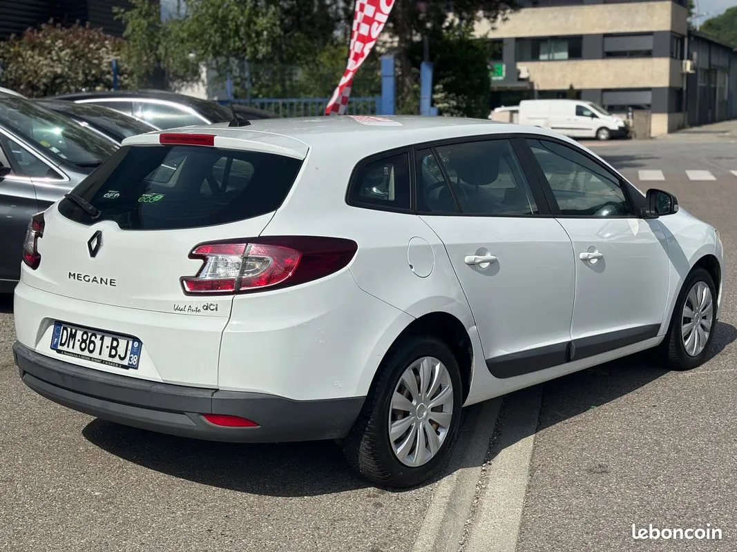 Renault Megane 2014 photo 3