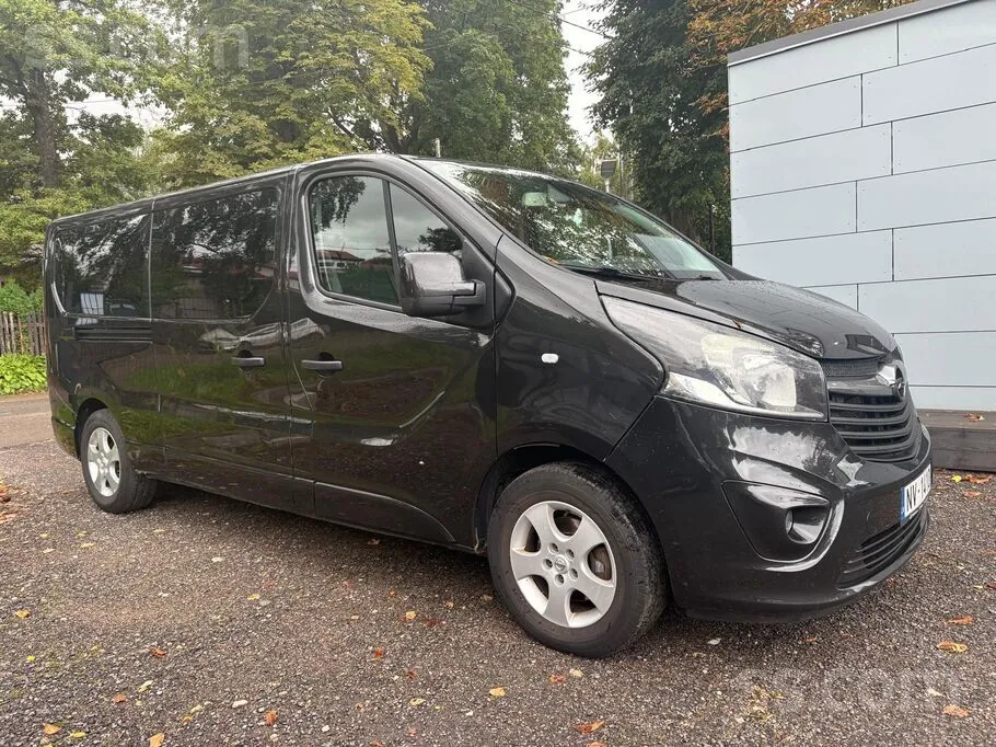 Opel Vivaro 2017 photo 2