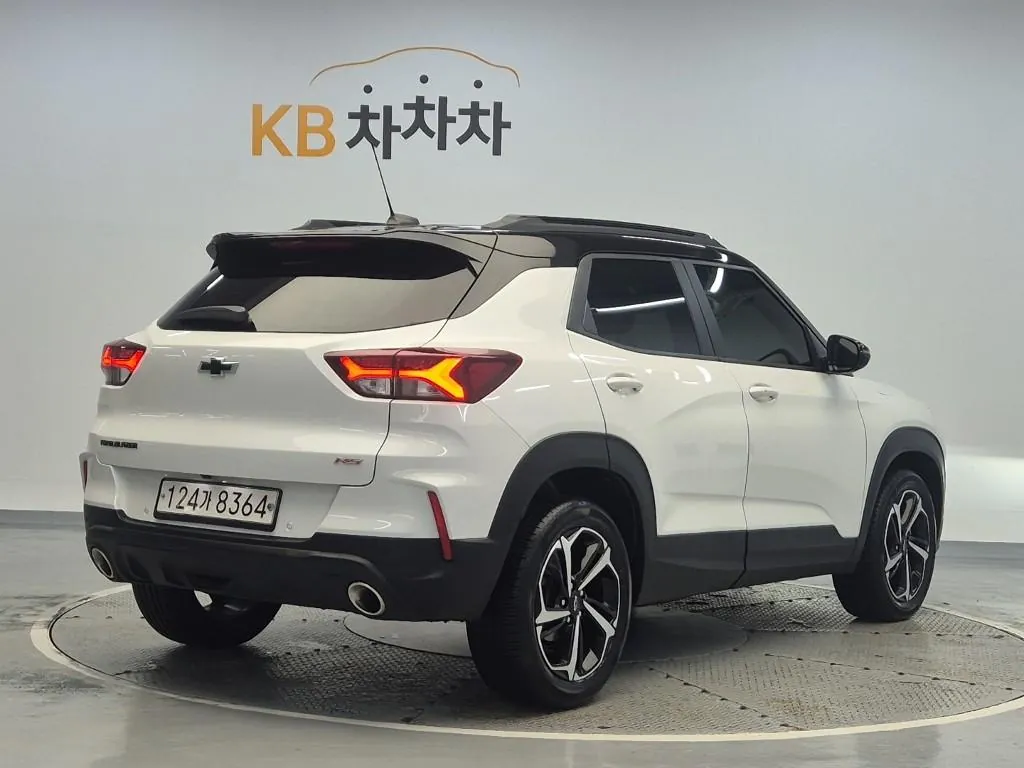 Chevrolet Trailblazer 2021 photo 3