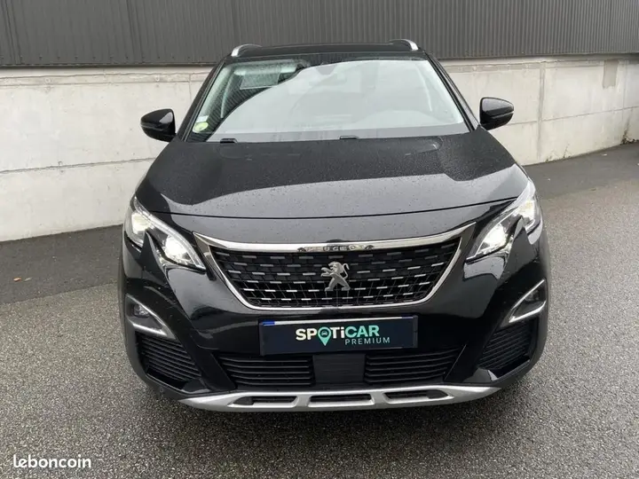 Peugeot 5008 2019 photo 2