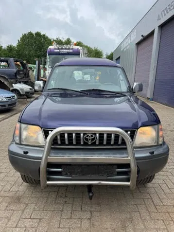 Toyota Land Cruiser 1997 photo 2
