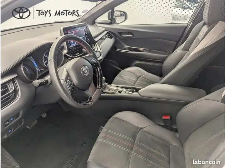 Toyota C-Hr 2021 photo 3