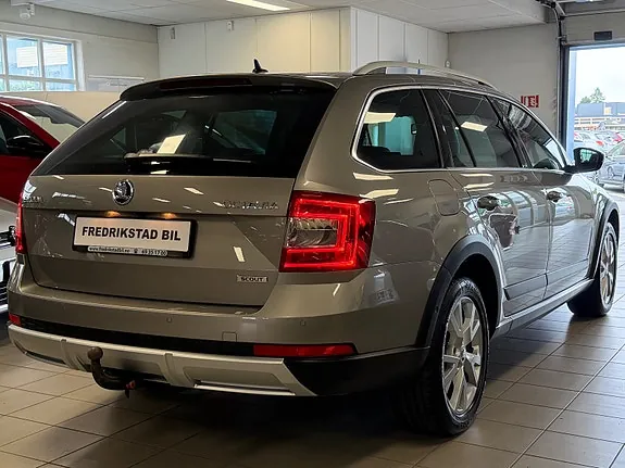 Skoda Octavia Scout 2016 photo 4