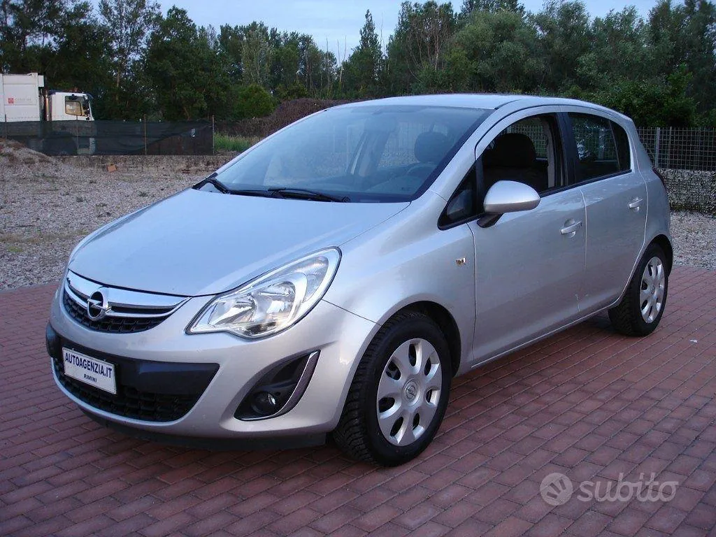 Opel Corsa 2013 photo 4