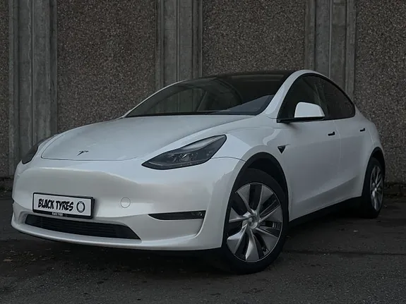 Tesla Model Y 2023 photo 5