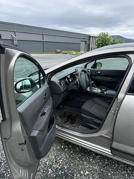 Peugeot 3008 2009 photo 4