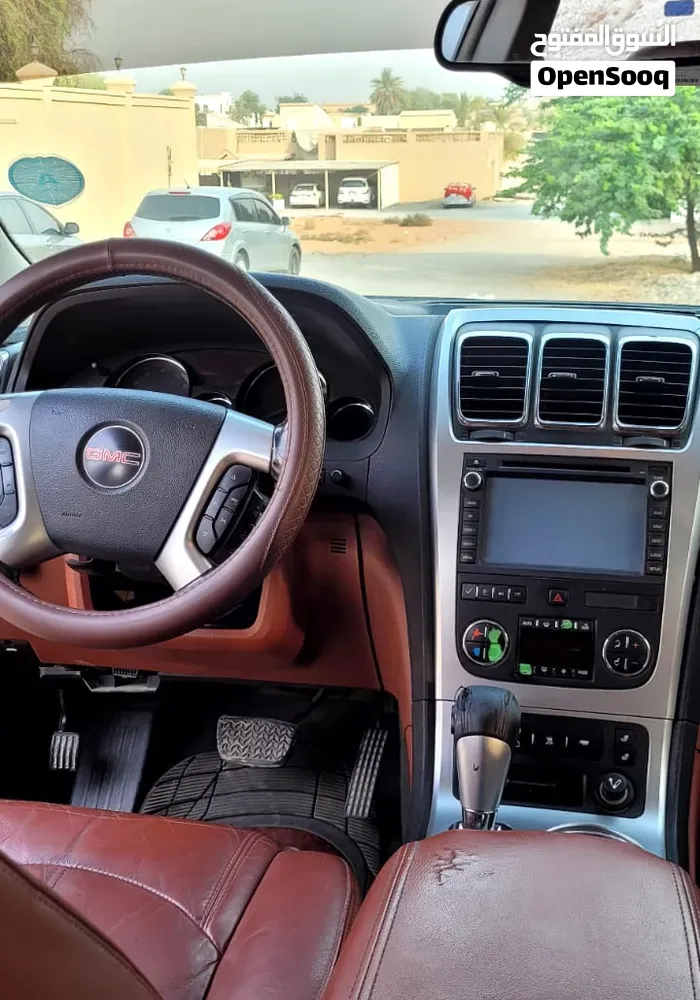 GMC Acadia 2008 photo 3