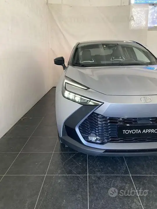 Toyota C-Hr 2024 photo 3