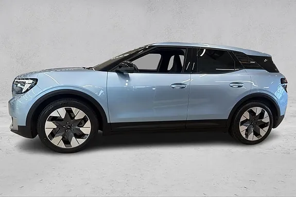 Ford Explorer 2025 photo 2
