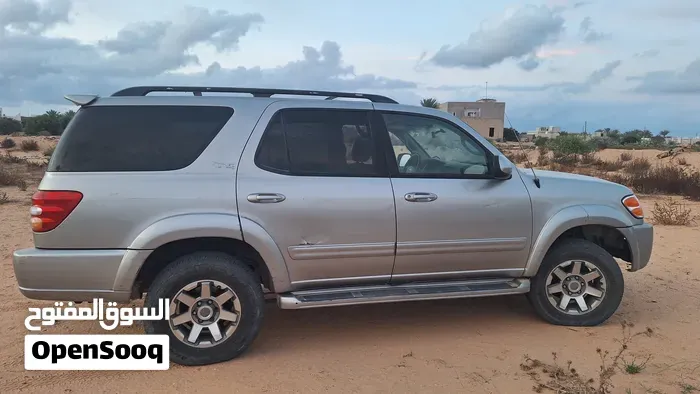 Toyota Sequoia 2002 photo 3