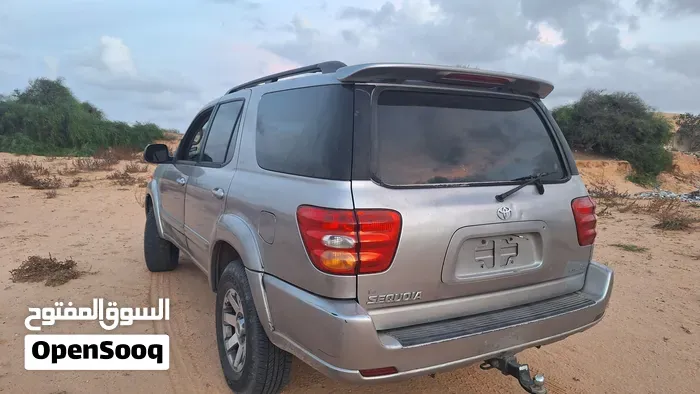 Toyota Sequoia