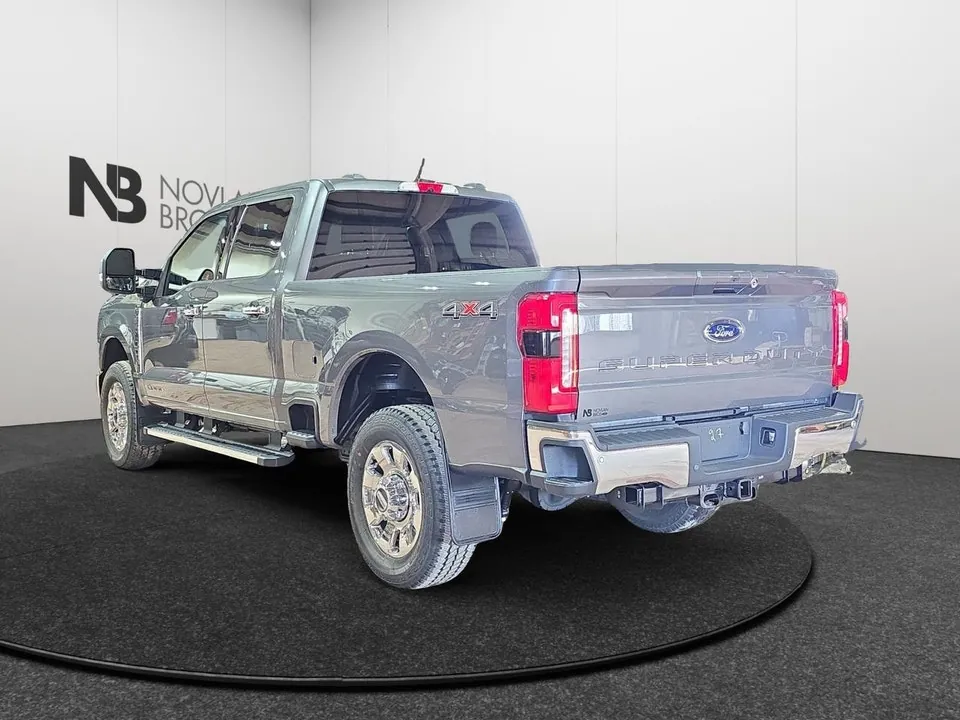 Ford F-350 Super Duty 2026 photo 3